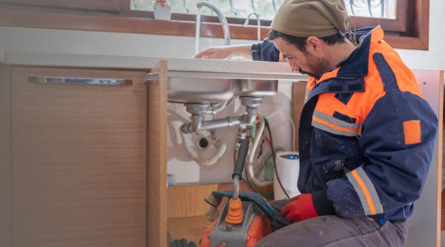 Professional water heater repair in Pleasant Ridge, MI